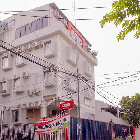 OYO 208 G House Near RS Siloam Pasar Baru-3